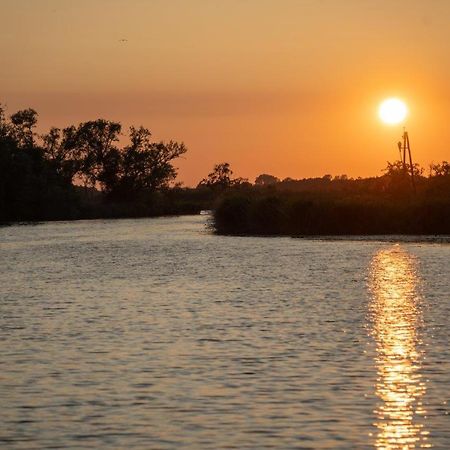 Schwimmpod An Der Peene Anklam Zewnętrze zdjęcie